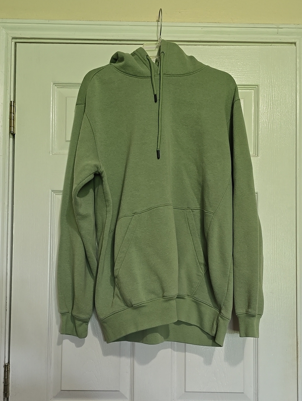 BCG Light Sage Green Pullover Hoodie - Size XL